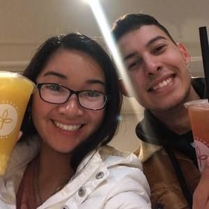 Meet your Posher, Lina